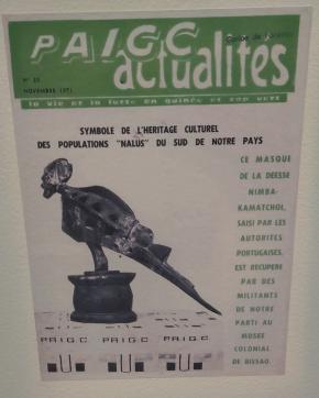 Notícia no jornal do PAIGC em 1971 sobre recuperação (num assalto ao museu colonial pelo movimento guerrilheiro de libertação nacional) de uma peça da sua cultura que vão levar a Amílcar Cabral por ser um símbolo da sua cultura e como objeto portador de sorte.